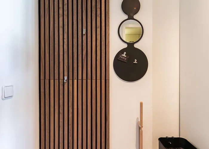 D52 - Businessapartment --- 2 Minuten Vom Flughafen Entfernt Apartamento Dresden