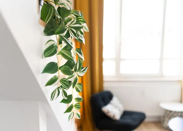 D52 - Businessapartment --- 2 Minuten Vom Flughafen Entfernt *