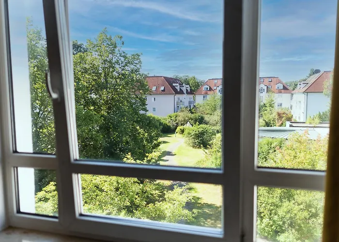 D52 - Businessapartment --- 2 Minuten Vom Flughafen Entfernt *